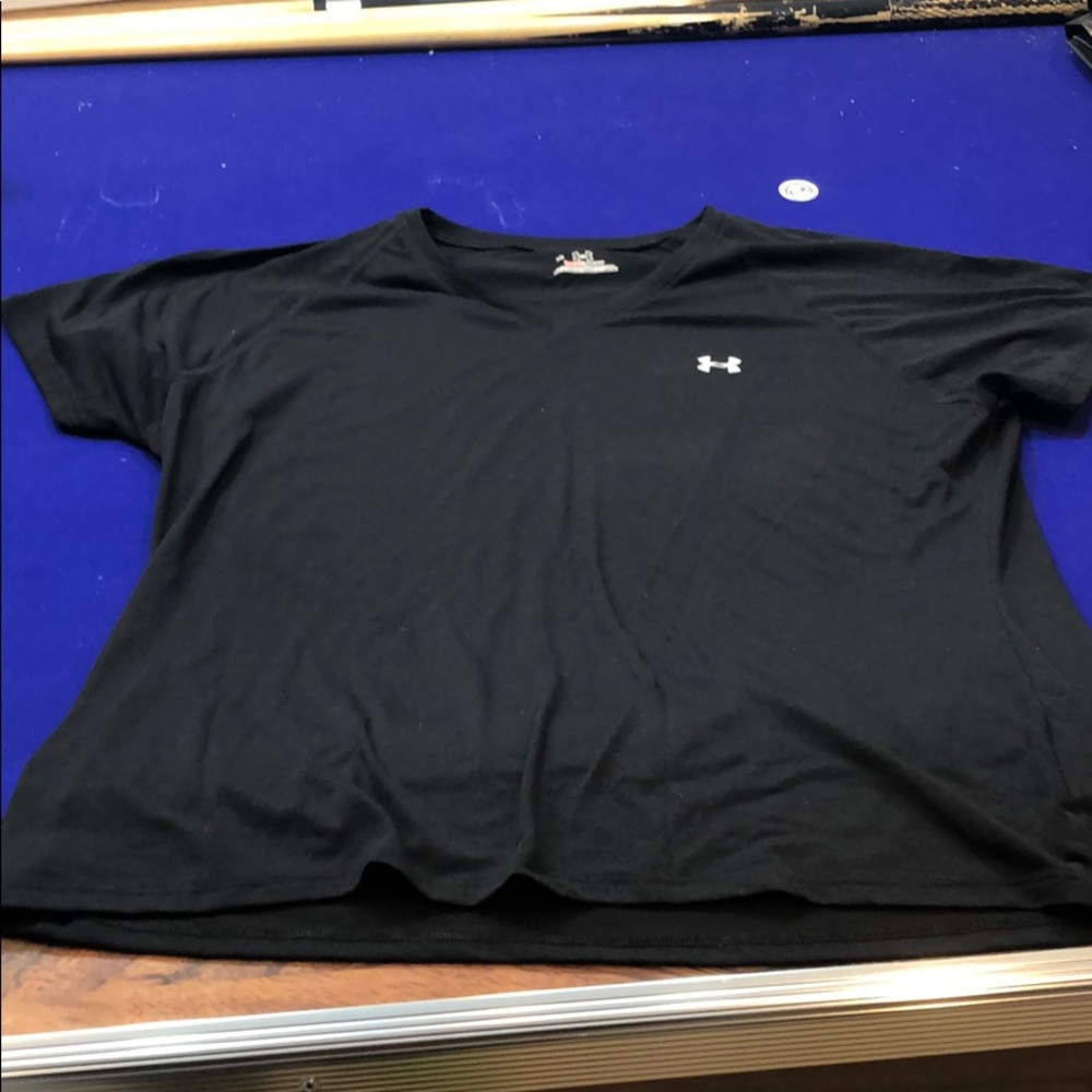 UA t shirt